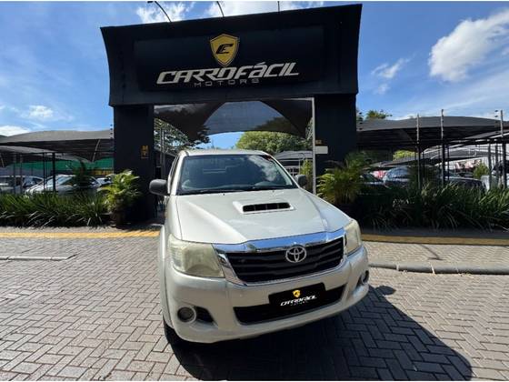 TOYOTA HILUX 3.0 SR 4X4 CD 16V TURBO INTERCOOLER DIESEL 4P MANUAL TOYOTA HILUX 3.0 SR 4X4 CD 16V TURBO INTERCOOLER DIESEL 4P MANUAL